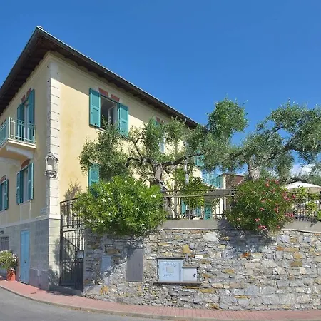 Andromeda Flexyrent Апартаменты