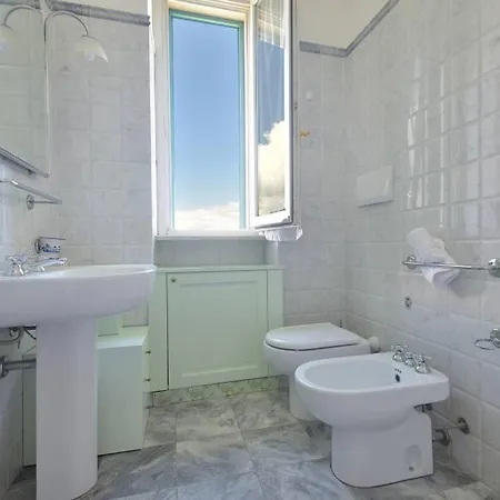 Apartamento Andromeda Flexyrent Rapallo