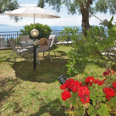 Andromeda Flexyrent Apartamento *